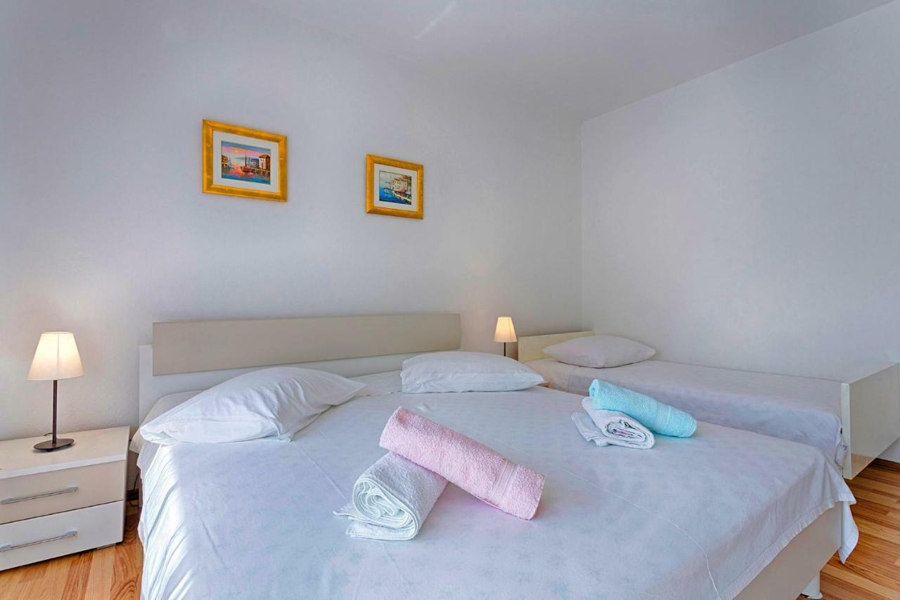 Ani In Trogir * Mittel-Dalmatien Hotell Donji Seget Eksteriør bilde